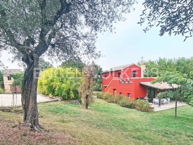 Casa in vendita a Spaccio Bagnolo, Recanati