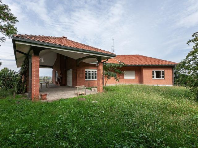 Casa in vendita a Castiglione Torinese, Piemonte