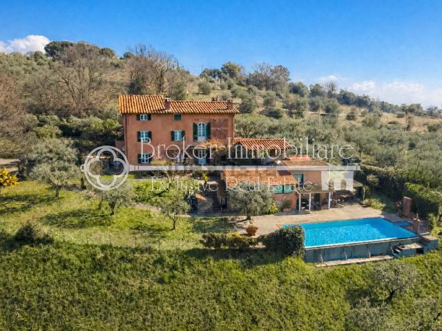 Casa in vendita a Al Colle, Capannori