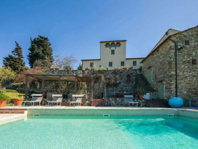 Casa in vendita a Montemurlo, Toscana