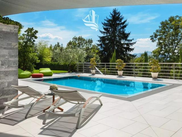 Casa in vendita a Bardolino, Veneto