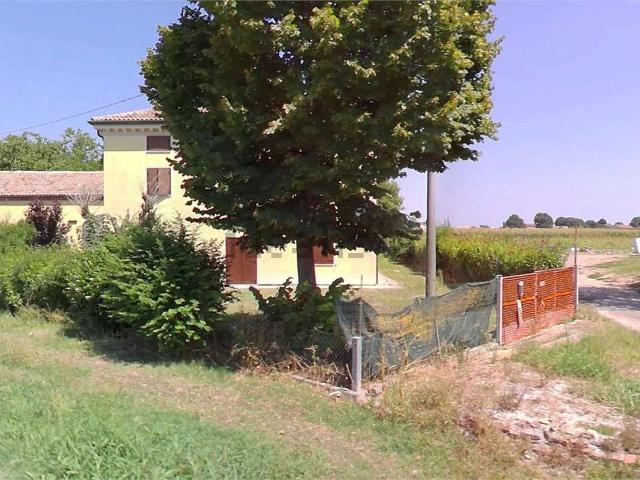 Casa in vendita a Unione Comuni Modenesi Area Nord, Mirandola