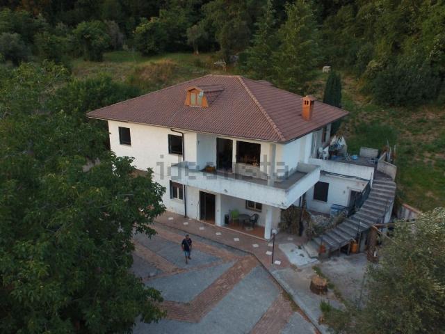 Casa in vendita a Magliano Vetere, Campania