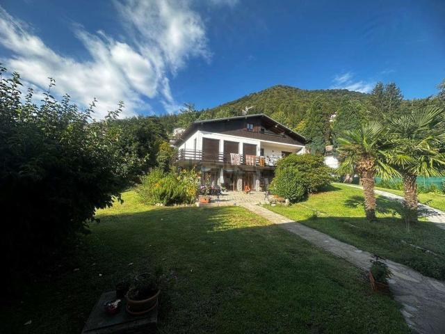 Casa in vendita a Centro Valle Intelvi, Casasco D'intelvi