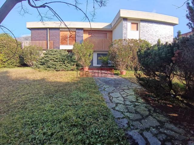 Casa in vendita a Chiuduno, Lombardia