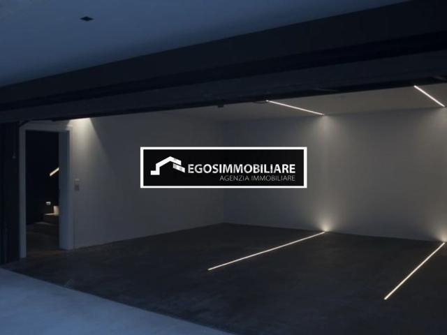 Casa in vendita a Rivoltella del Garda, Desenzano Del Garda