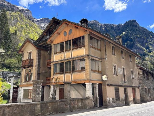 Casa in vendita a Piemonte, Vercelli