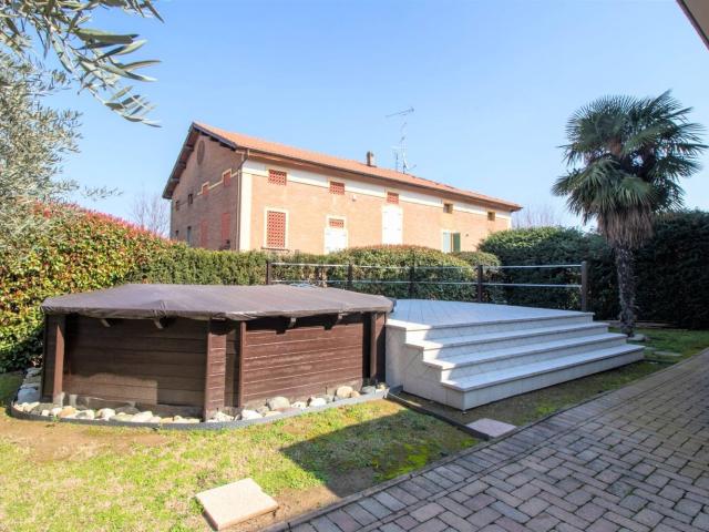 Casa in vendita a Tresinaro - Secchia, Re