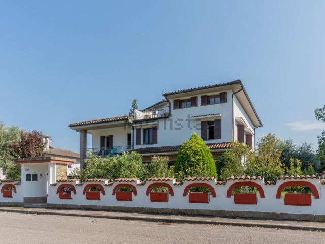 Casa in vendita a Molinella, Bologna