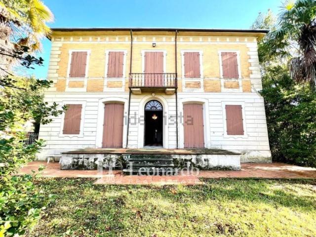 Casa in vendita a Vado, Camaiore