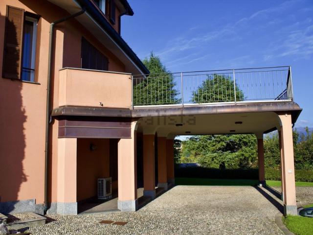 Casa in vendita a Mandresca, Inverigo