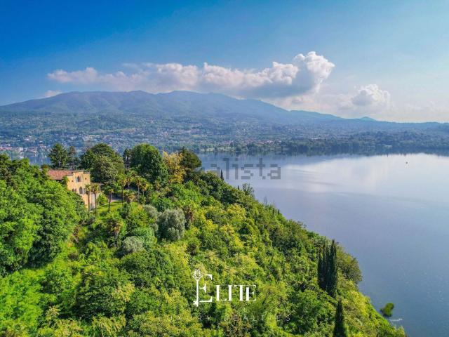 Casa in vendita a Biandronno, Lombardia