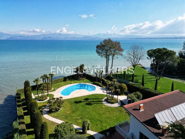 Casa in vendita a Peschiera Del Garda, Veneto
