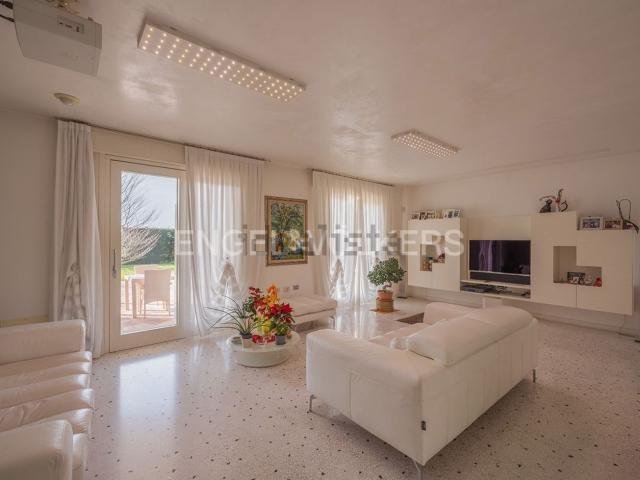 Casa in vendita a Rio, Ponte San Nicolò