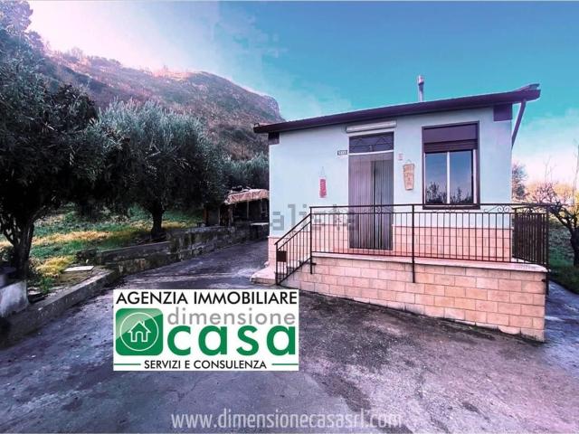 Casa in vendita a San Cataldo, Sicilia