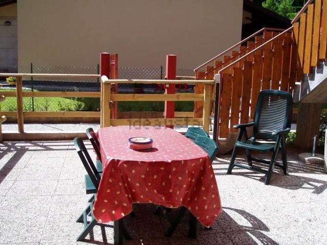 Casa in vendita a Comunità Montana della Valle Brembana, Lenna