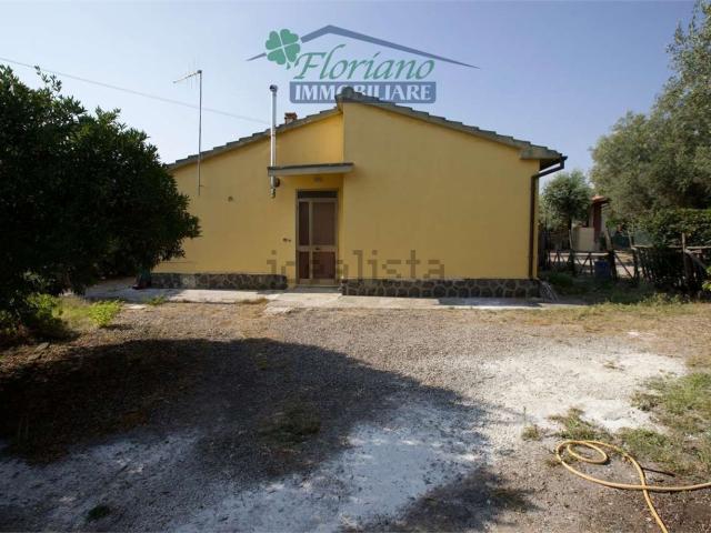 Casa in vendita a Montalto Di Castro, Lazio