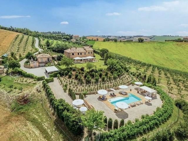 Casa in vendita a Marche, Macerata