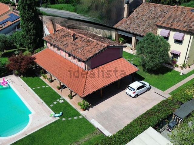 Casa in vendita a Vicenza, Veneto