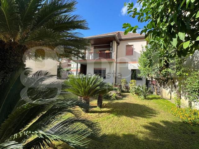 Casa in vendita a Sant'Andrea dei Lagni, Santa Maria Capua
