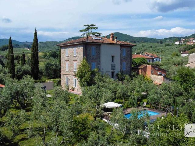Casa in vendita a San Rocco, Pistoia