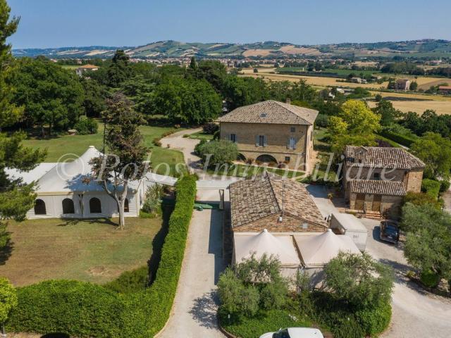 Casa in vendita a Marche, Macerata