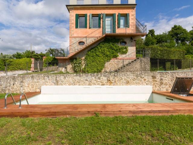 Casa in vendita a Refrontolo, Veneto