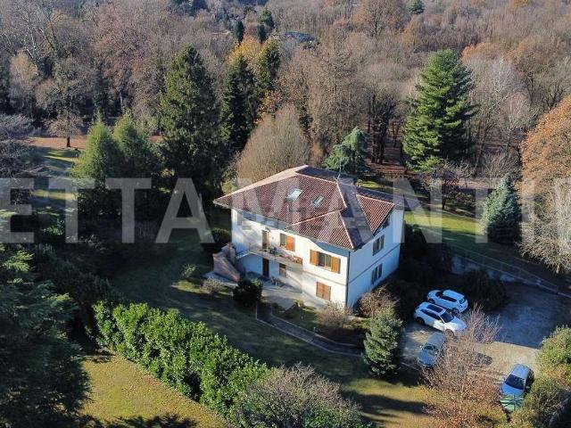 Casa in vendita a Socco, Fino Mornasco