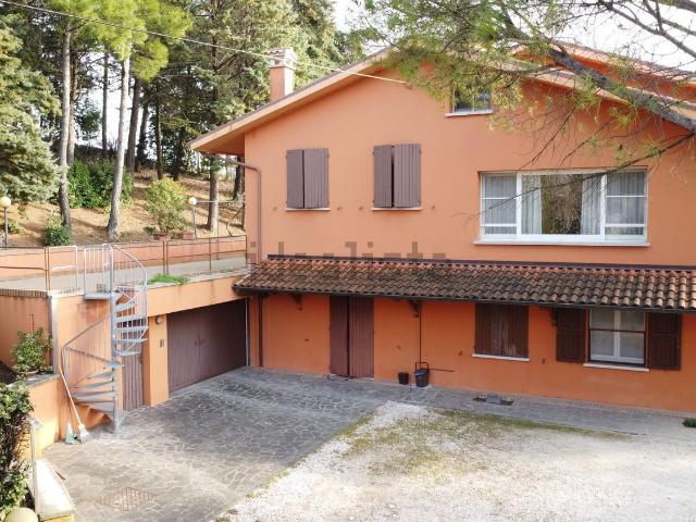 Casa in vendita a Marche, Pesaro E Urbino