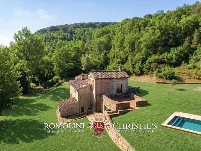 Casa in vendita a Ravacciano, Siena