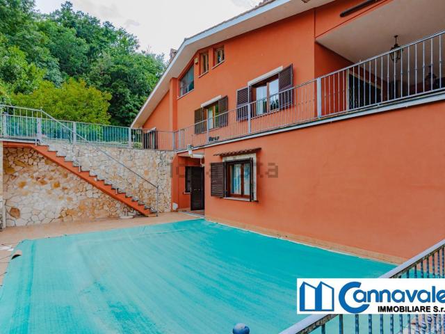 Casa in vendita a Roma Capitale, Lazio