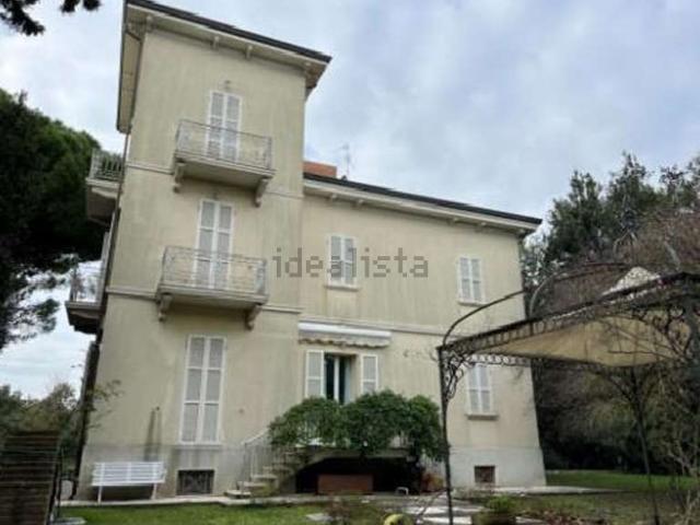 Casa in vendita a Rimini, Reggio Emilia