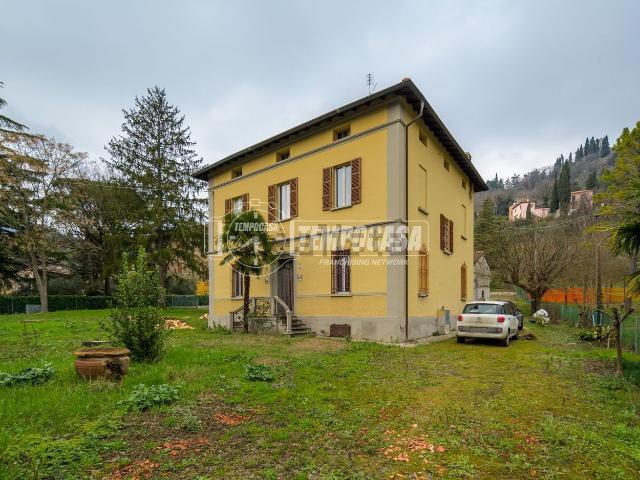 Casa in vendita a Unione della Romagna Faentina, Brisighella