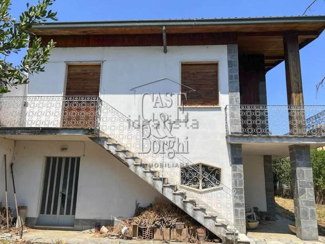 Casa in vendita a Benvenuti, Voghera