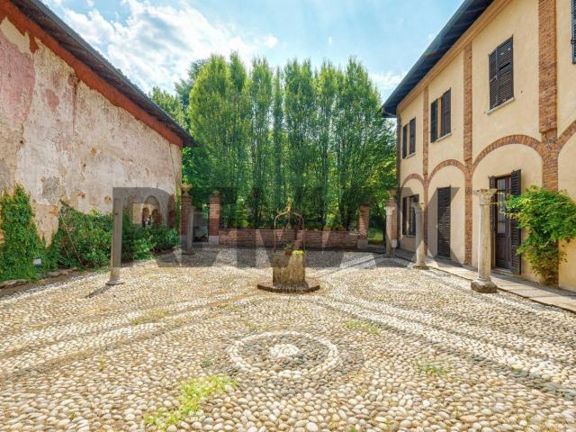 Casa in vendita a Castano Primo, Milano