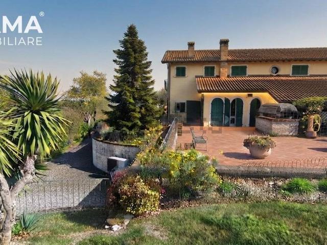 Casa in vendita a Mosciano Sant'angelo, Abruzzo