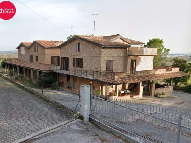 Casa in vendita a Marche, Fermo