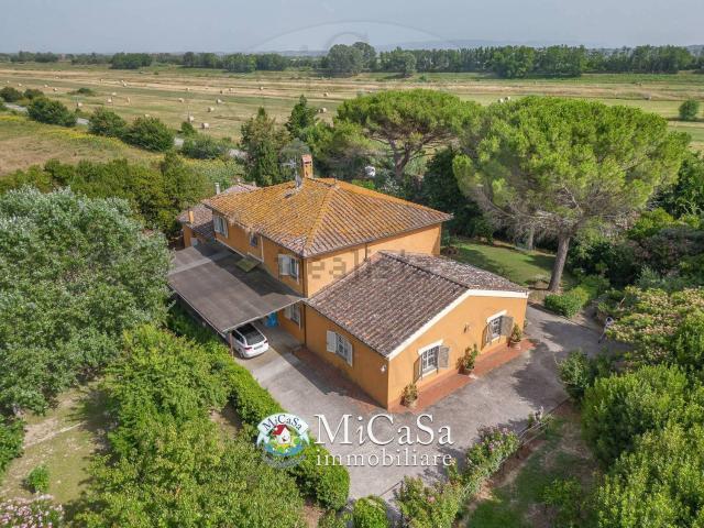 Casa in vendita a Collesalvetti, Toscana