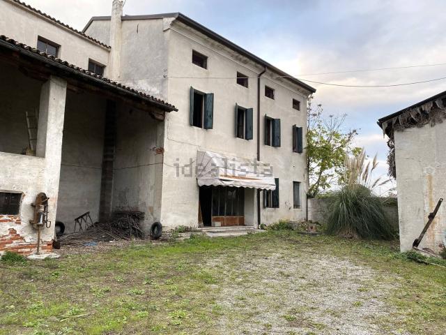 Casa in vendita a Fontaniva, Veneto