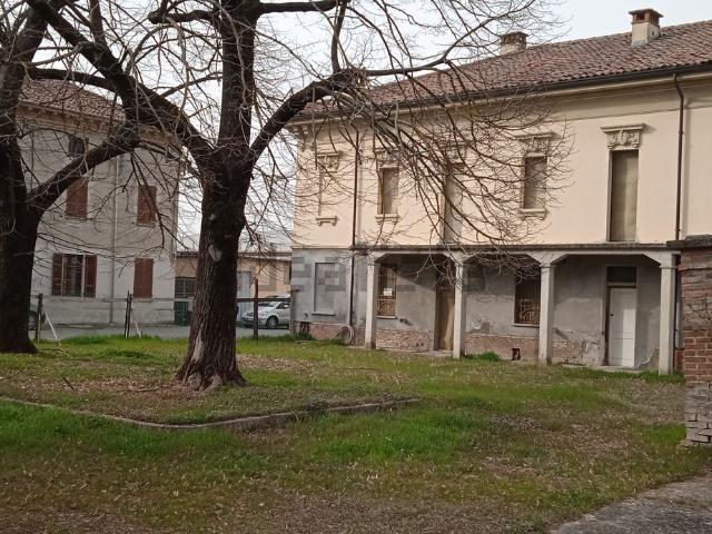 Casa in vendita a Piemonte, Alessandria