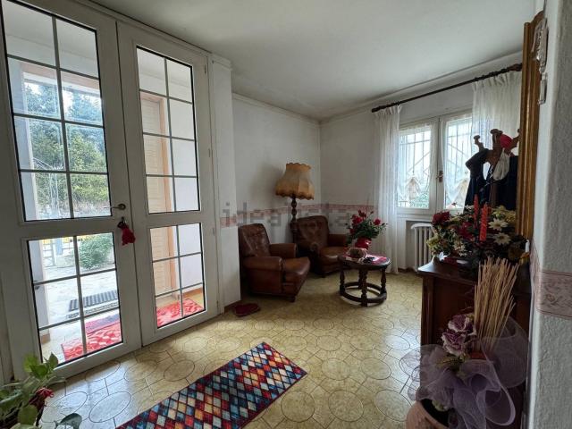 Casa in vendita a San Giacomo delle Segnate, Mantova
