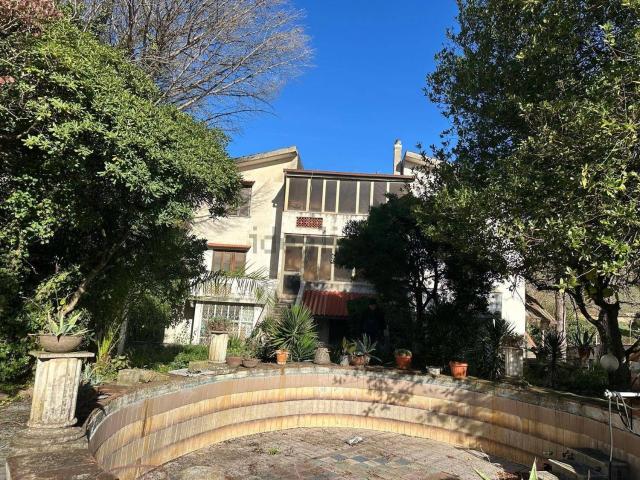 Casa in vendita a Roma Capitale, Lazio