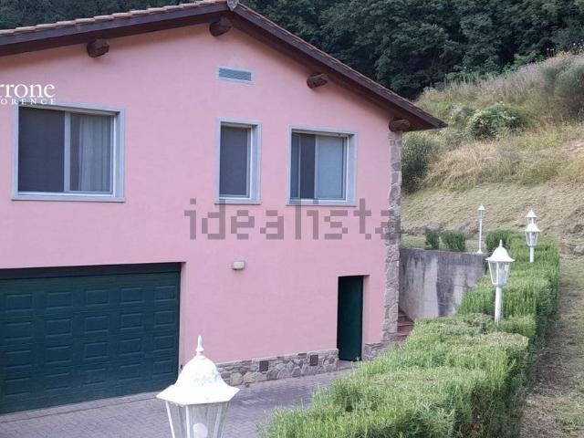 Casa in vendita a Unione di Comuni Valdarno e Valdisieve, Londa