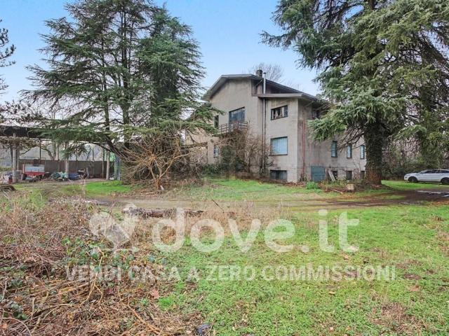 Casa in vendita a Legnano, Lombardia
