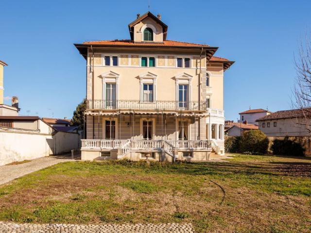 Casa in vendita a Piemonte, Torino