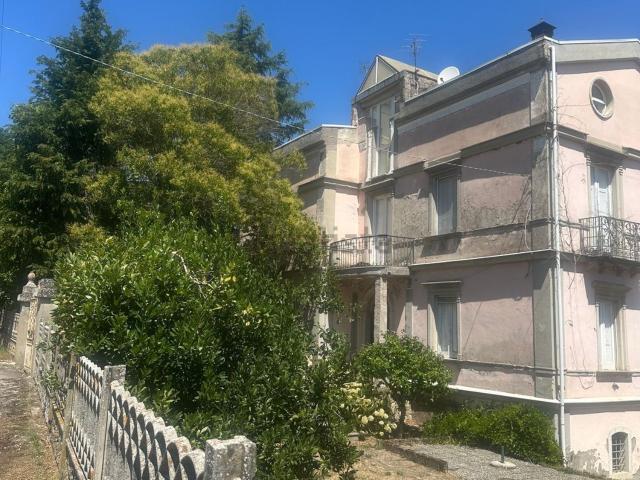 Casa in vendita a Prata Principato Ultra, Campania