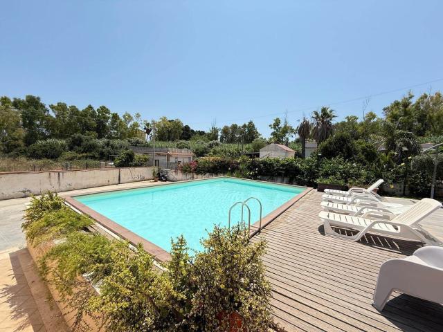 Casa in vendita a Isola, Siracusa