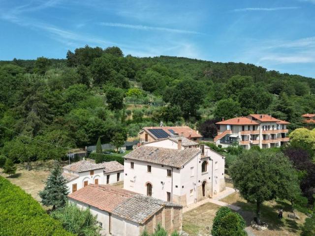 Casa in vendita a Sarteano, Toscana