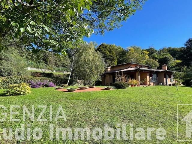 Casa in vendita a Cellatica, Lombardia