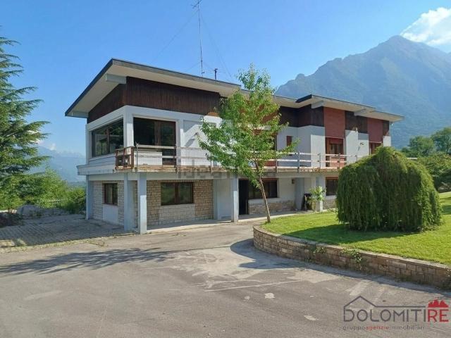Casa in vendita a Ponte nelle Alpi, Veneto